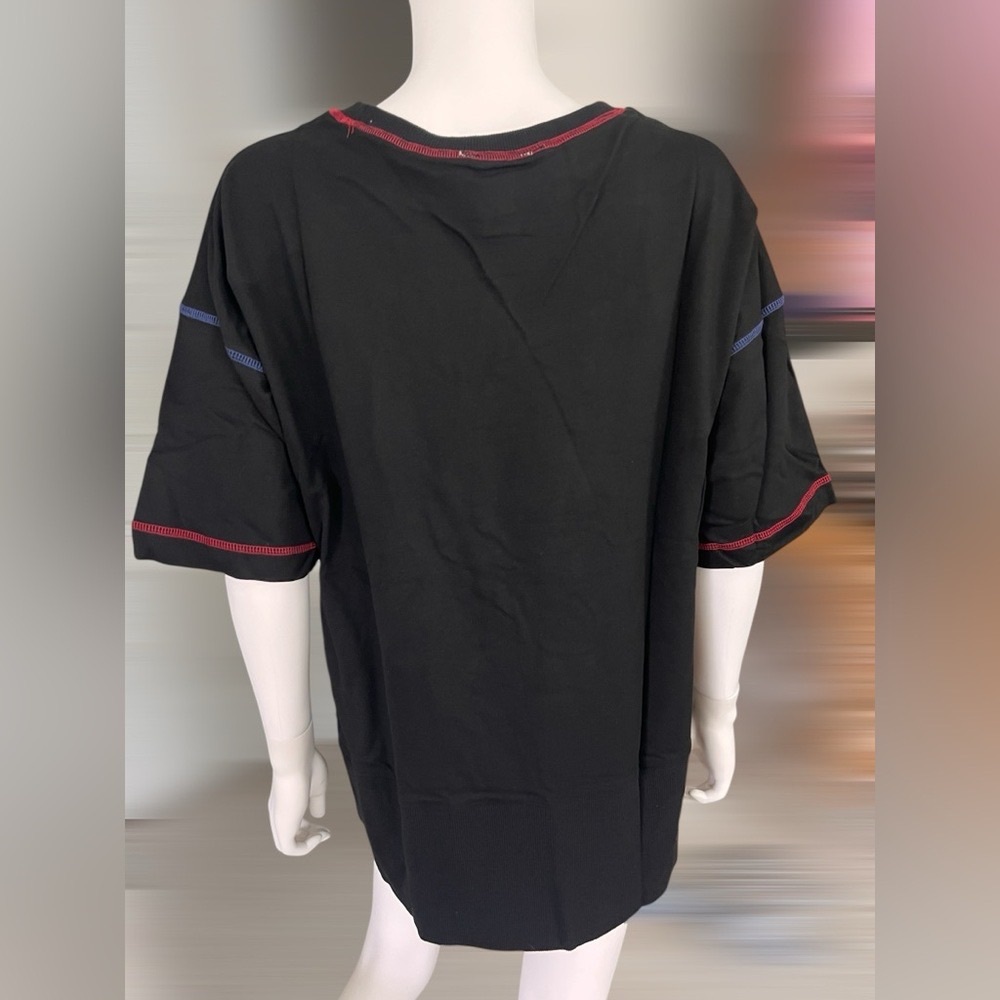 Men's Black Short-Sleeve Crew Tee with Red & Blue Contrast Stitching